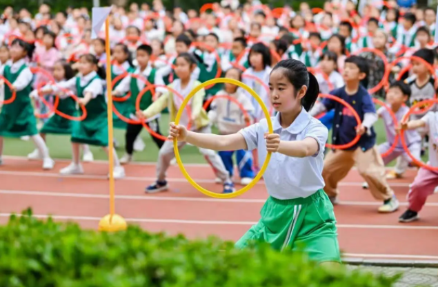 其用得上用得好優(yōu)質(zhì)數(shù)字資源從根本上縮小區(qū)域城鄉(xiāng)教育差距